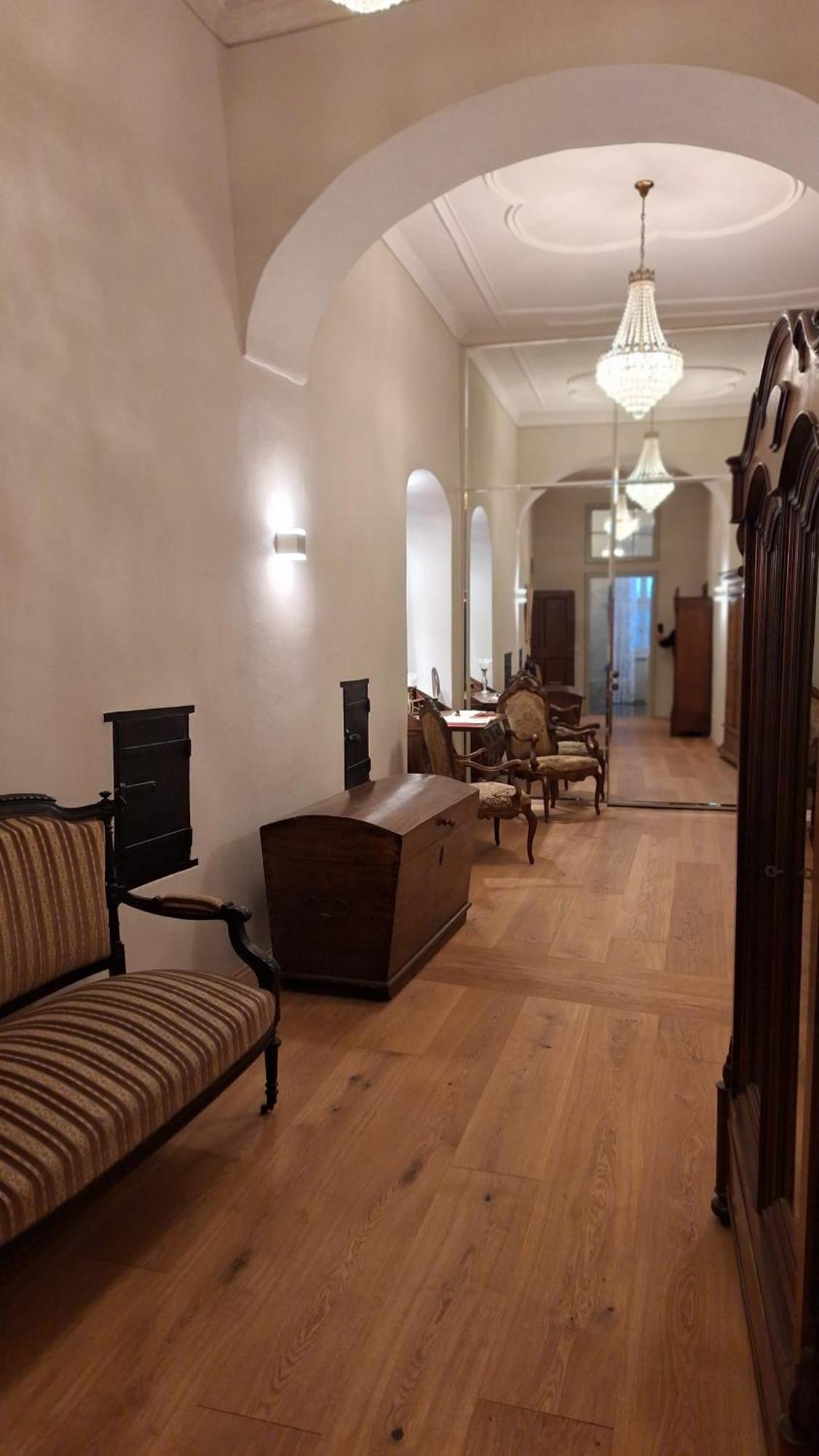 Stadtpalais Koenigssuite Maximal 2 Personen Und 1 Kleinkind 包岑 外观 照片