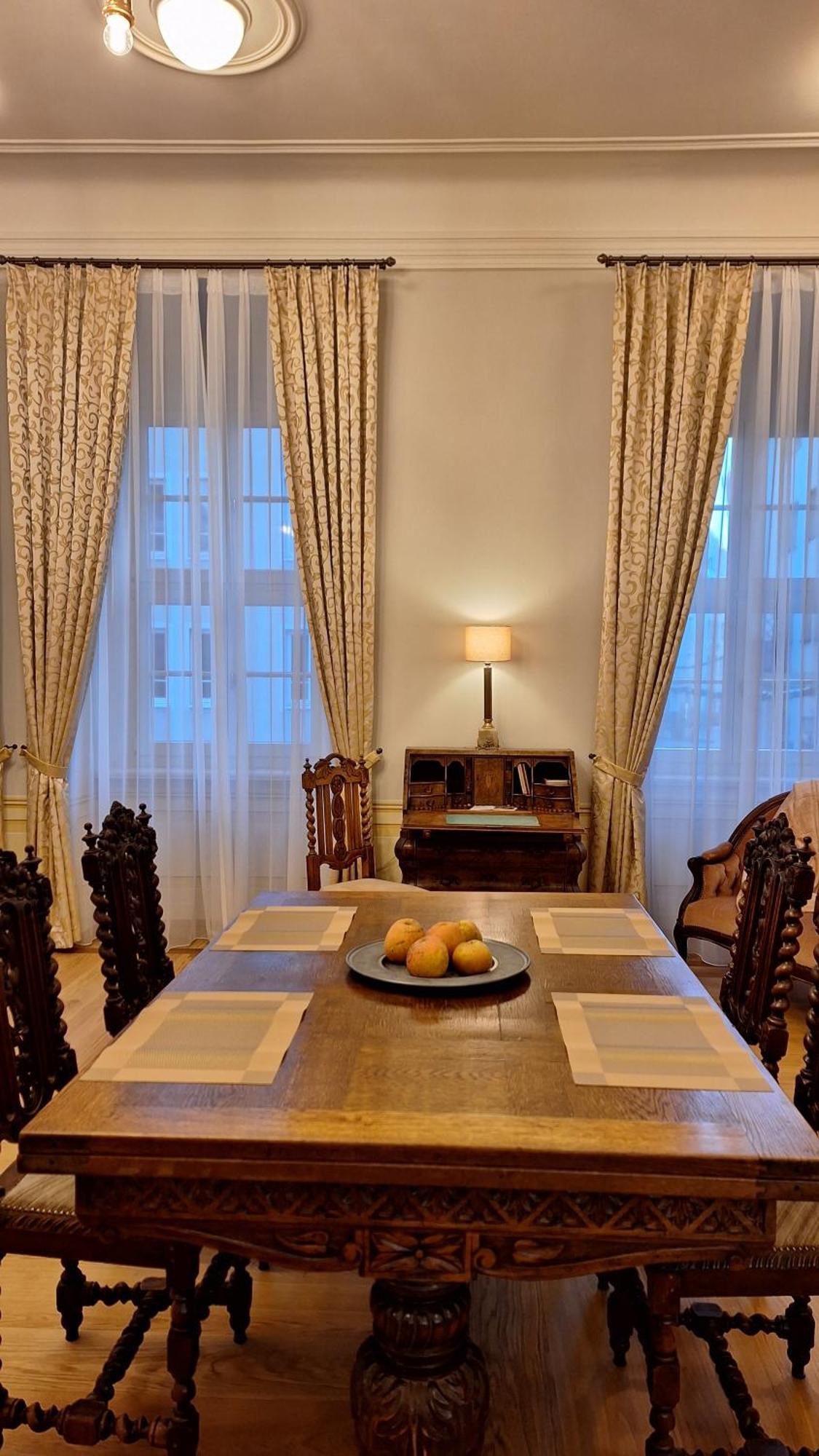 Stadtpalais Koenigssuite Maximal 2 Personen Und 1 Kleinkind 包岑 外观 照片