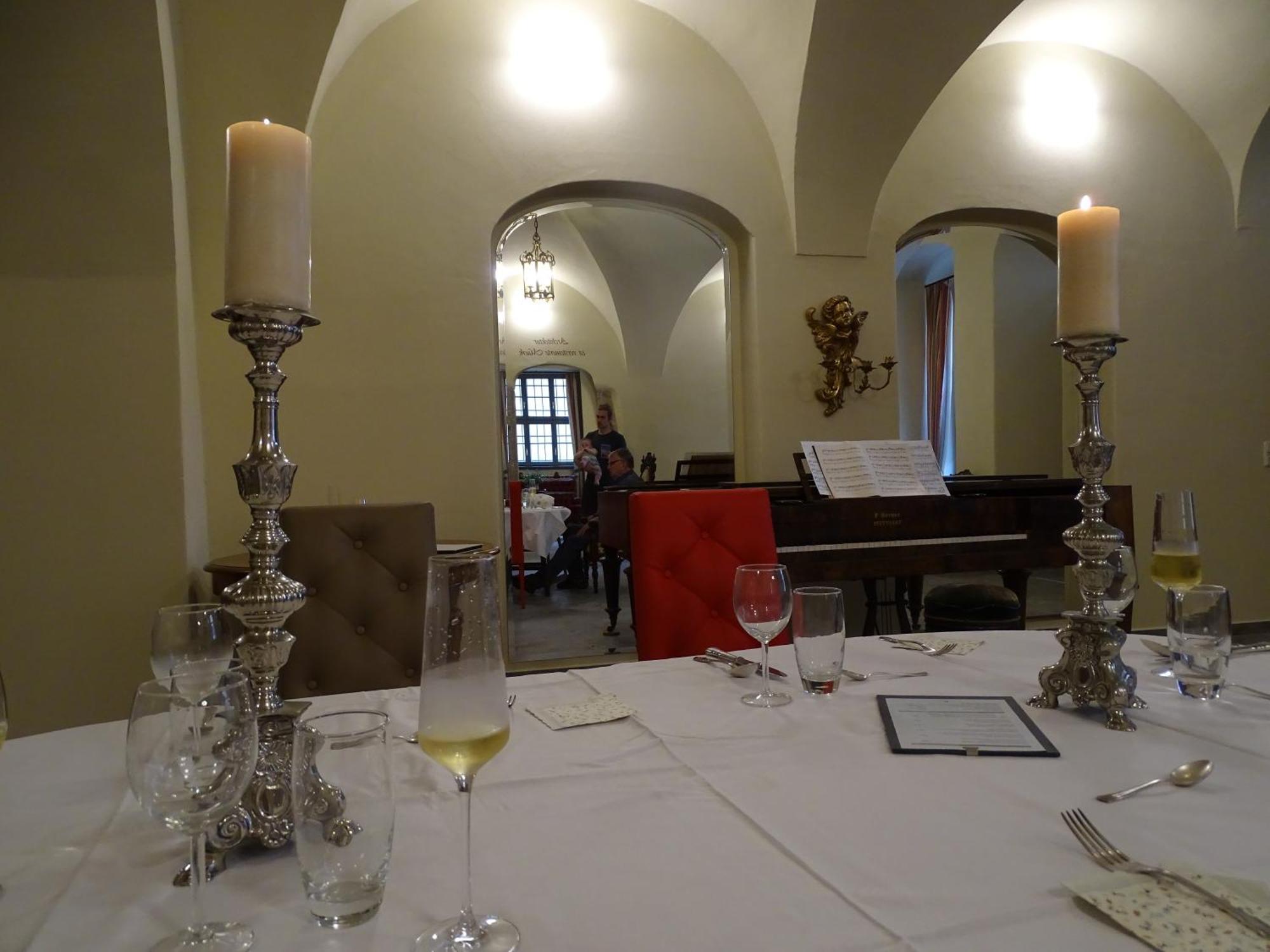 Stadtpalais Koenigssuite Maximal 2 Personen Und 1 Kleinkind 包岑 外观 照片